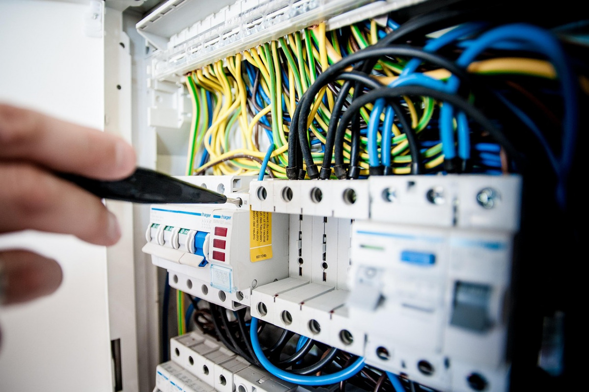 industrial electrical engineer panel